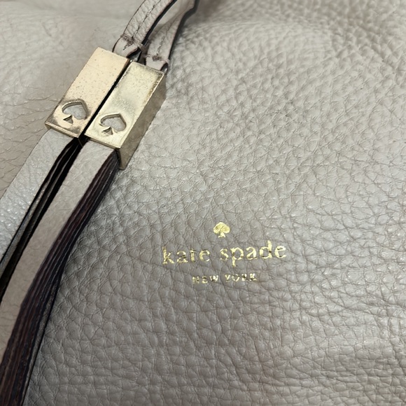 Kate Spade Beige Bucket Bag - Picture 4 of 10